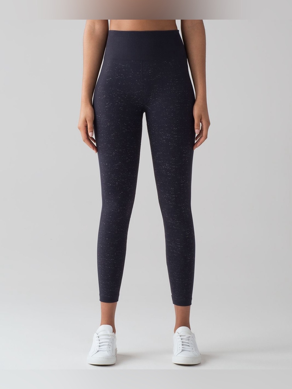 Lululemon Free To Flow 7/8 Tight midnight navy size 6